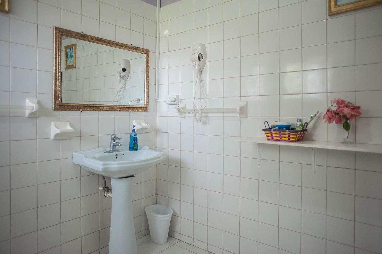 Diamond Villa Guest House Μοντέγκο Μπέυ Εξωτερικό φωτογραφία