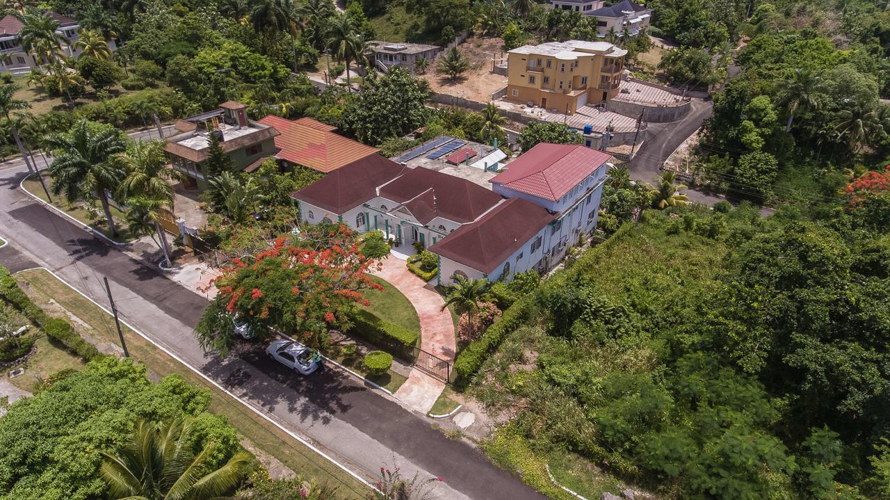 Diamond Villa Guest House Μοντέγκο Μπέυ Εξωτερικό φωτογραφία